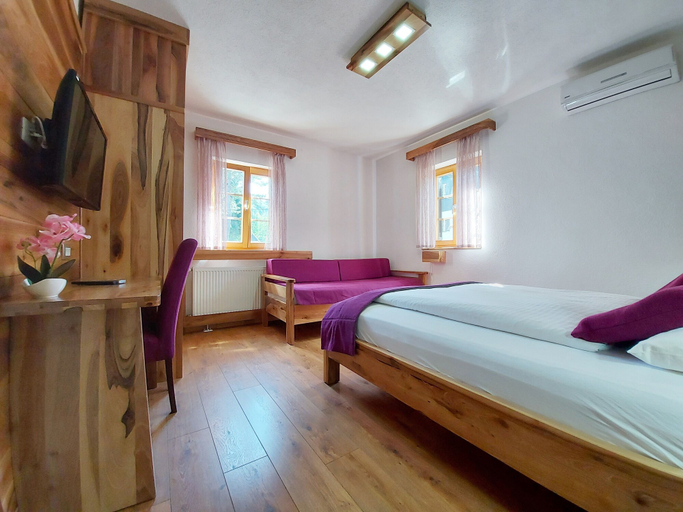 Bedroom 3, Plitvice Etno House, Plitvička Jezera