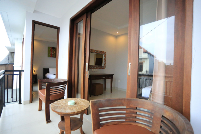 Dining Room 2