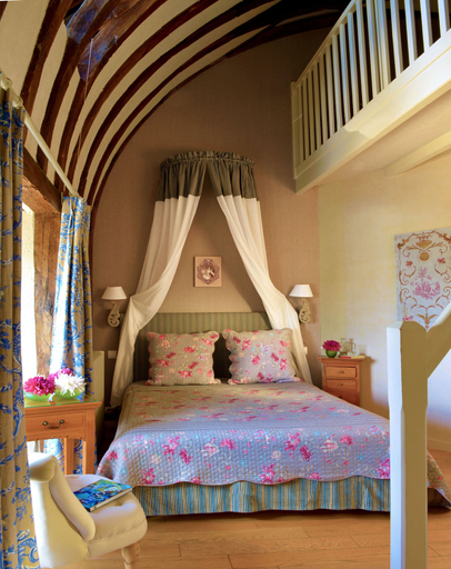 Bedroom 2, Chateau Colbert, Maine-et-Loire