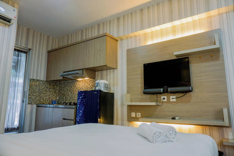 Bedroom 3, Studio Furnished With Comfort Design Green Bay Pluit Apartment, Jakarta Utara