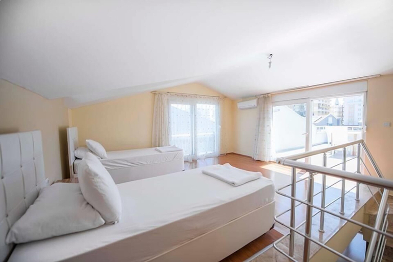 Room 3, Blue Moon Villa, Antalya