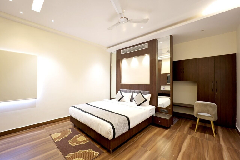 Bedroom 3, KS Square Hotel and Banquets, Patna