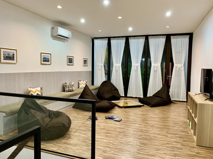Others 2, Stay Inn Hostel Jakarta - Adults only, Central Jakarta