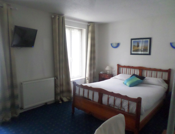 Bedroom 5, Hotel Villa du Parc, Nièvre