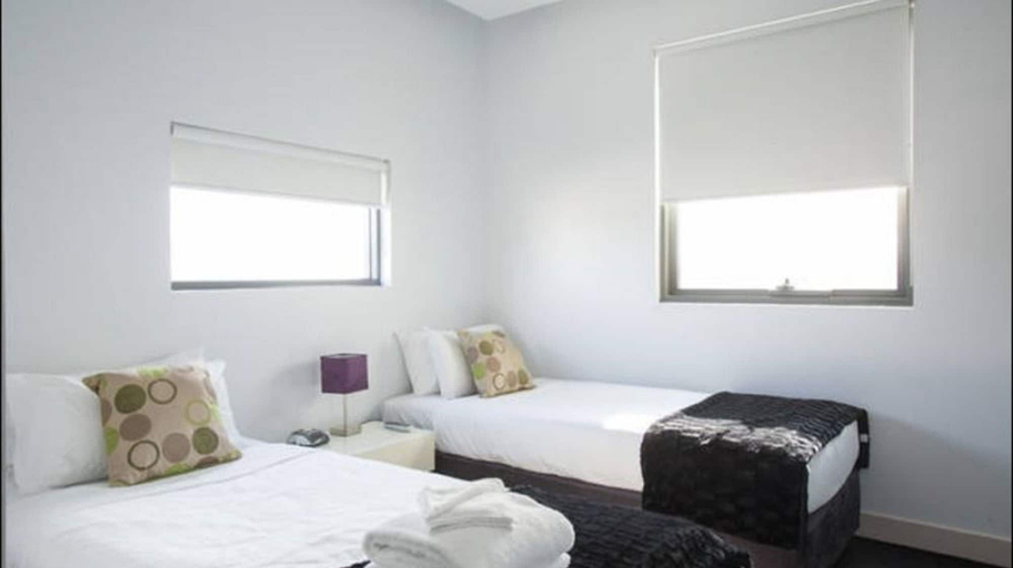 Bedroom 3, Harbour Town Apartment, Melbourne
