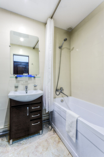 Bathroom 3, Baikal Plaza Hotel, Ulan-Ude