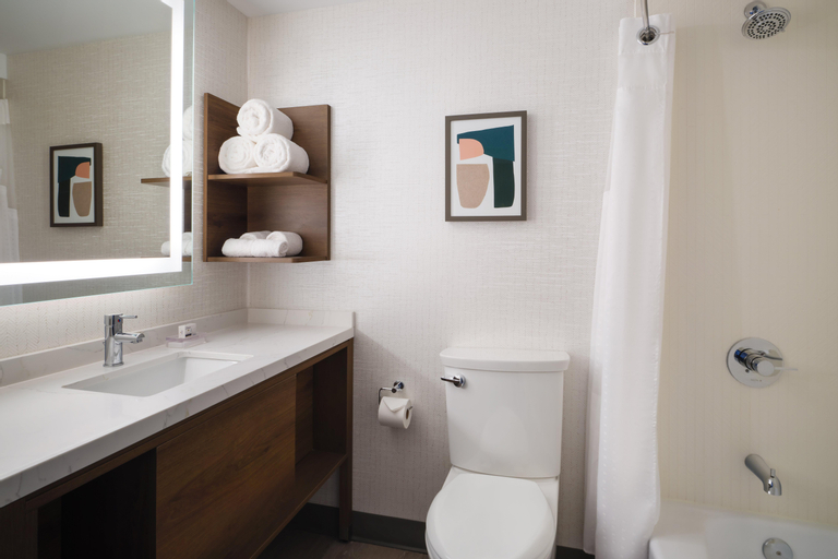 Bathroom 21