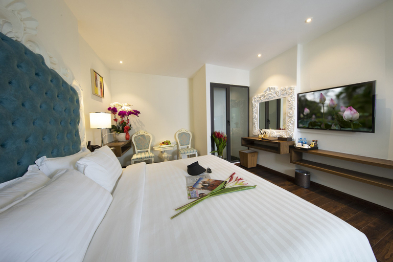 Bedroom 8