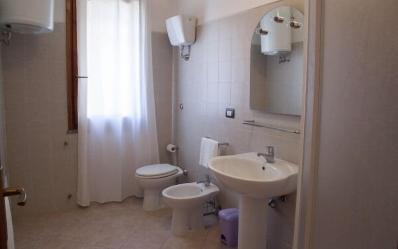 Bathroom 4, Residence Hotel Monte Ricciu, Sassari