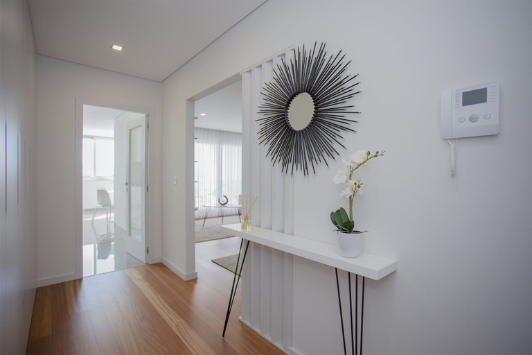 Others 3, Liiiving -Luxury River View Apartment IX, Gondomar