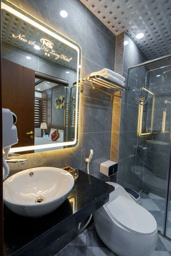 Bathroom 3, Sunland Halong Hotel and Restaurant, Hạ Long