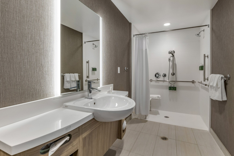 Bathroom 3, SpringHill Suites by Marriott Anaheim Placentia/Fullerton, Orange