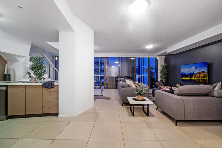 Others 5, Savannah Penthouse, Gold Coast