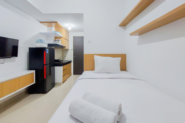 Bedroom 2, Restful And Cozy Studio At Serpong Garden Apartment, Tangerang
