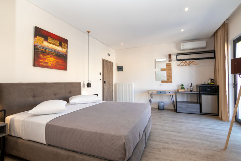 Bedroom 3, Dunlin Hotel, Attica