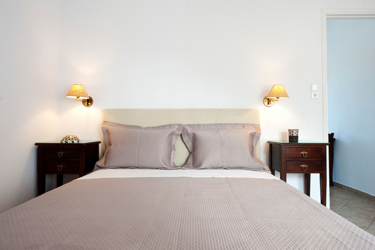 Bedroom 2, Tsakanos Apartments, South Aegean