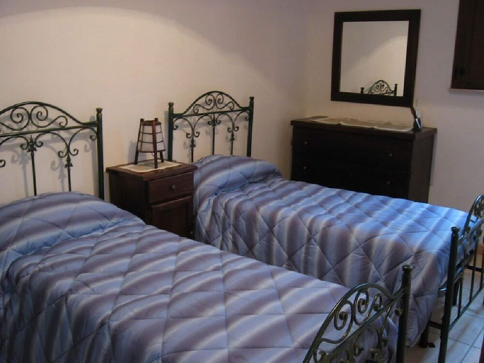 Bedroom 3, Le Chianche B&B, Brindisi