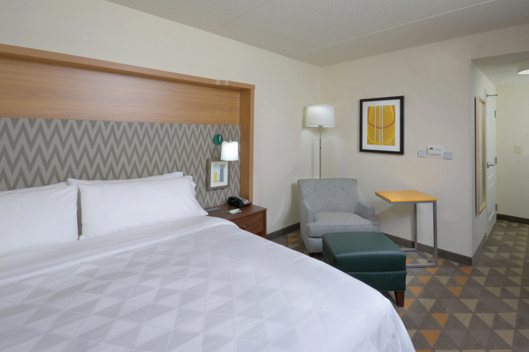 Bedroom 3, Holiday Inn RALEIGH-DURHAM AIRPORT by IHG, Wake