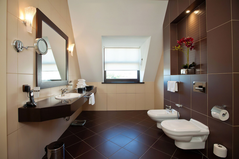 Bathroom 4, Hotel Pontos Plaza, Predgornyy rayon