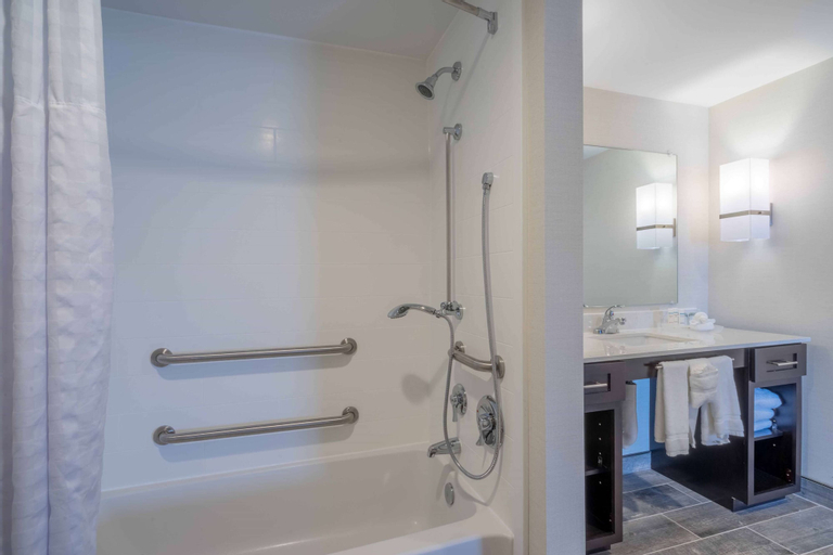 Bathroom 3