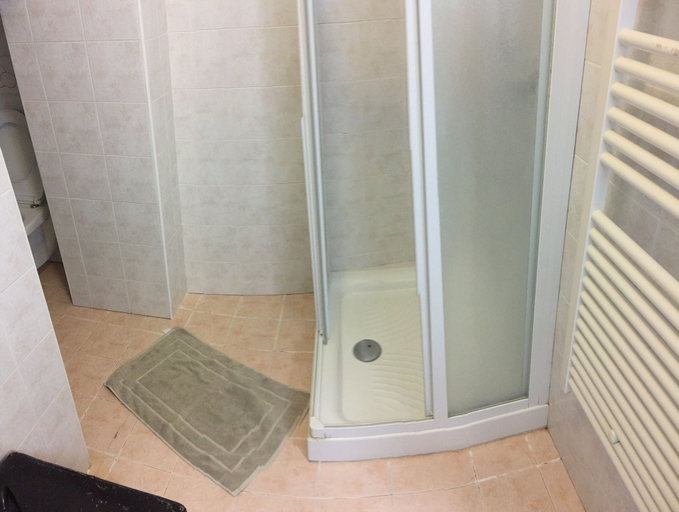Bathroom 5, Grey's House, Venezia