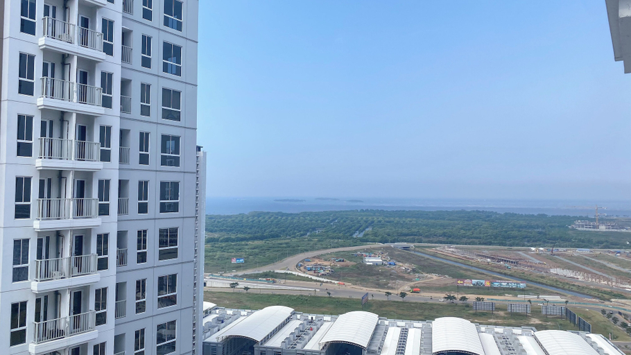 Exterior & Views, Good Deal And Homey Studio Tokyo Riverside Pik 2 Apartment, Tangerang