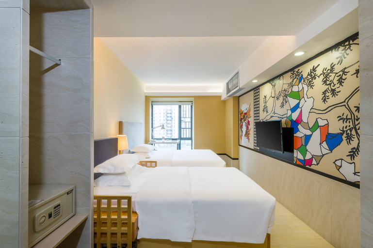Bedroom 9