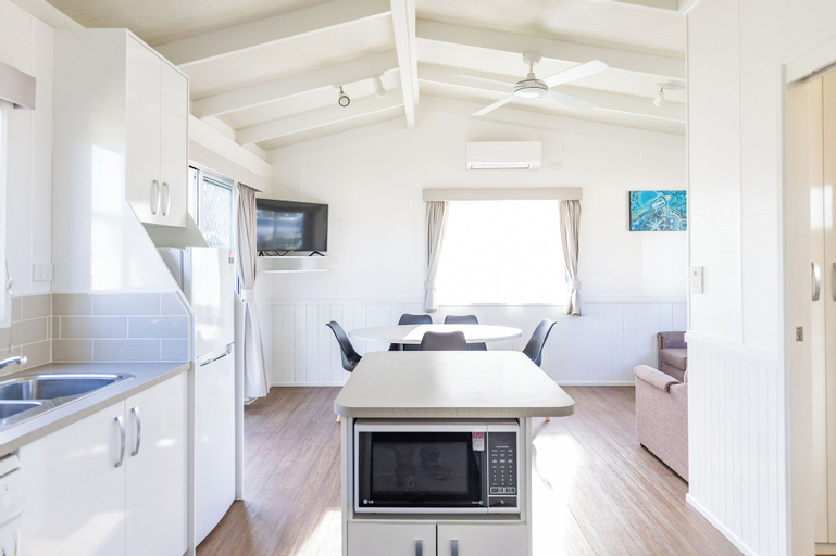 Dining Room 6