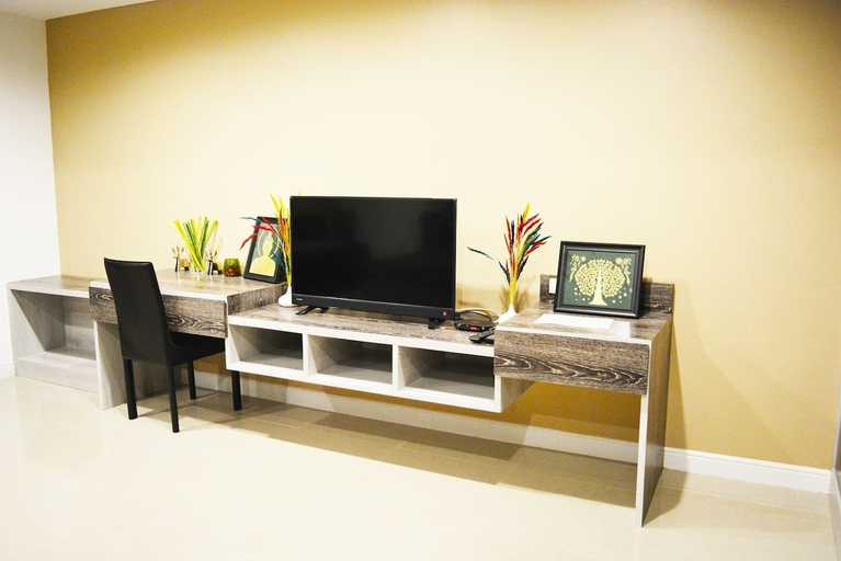 Others 5, Serena Sathorn Suites, Sathorn