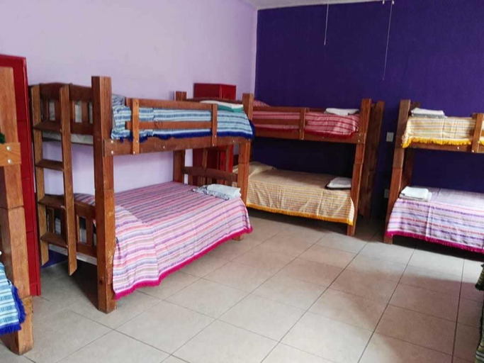 Bedroom 4, Olga Querida Hostal - Hostel, Guadalajara