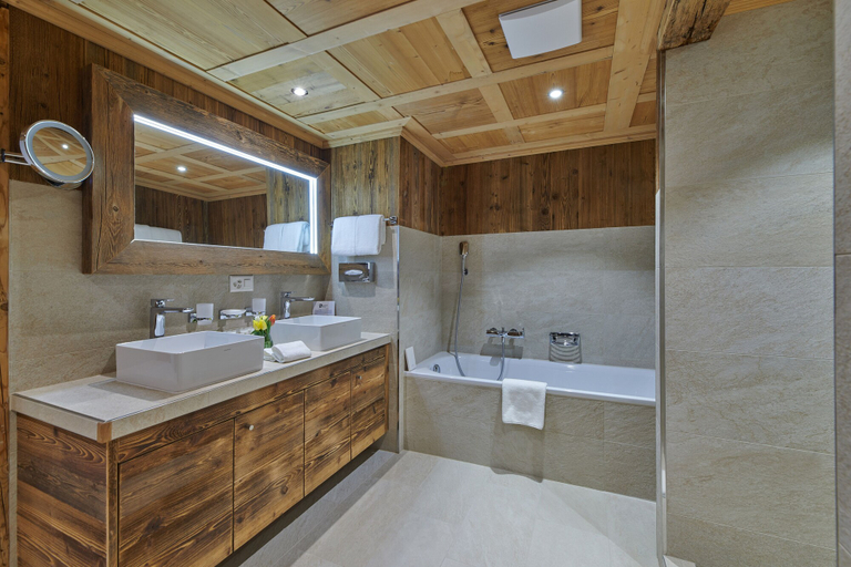 Bathroom 3, Aïda Hôtel & Spa (Adults Only), Sierre