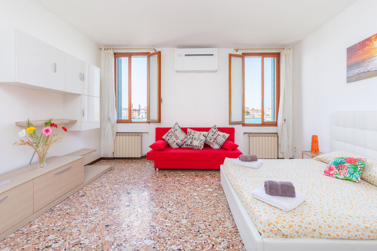 Room 4, Lovely Canal View, Venezia