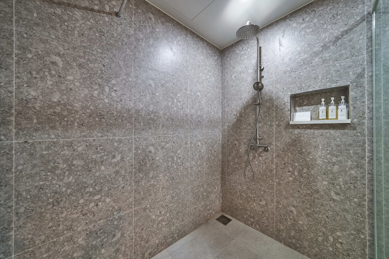 Bathroom 4, BON Hotel, Gimhae