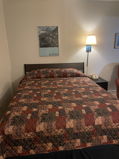 Bedroom 5, Sky Inn , Milam