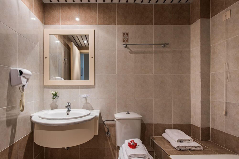 Bathroom, Golden Sun Hotel, Ionian Islands