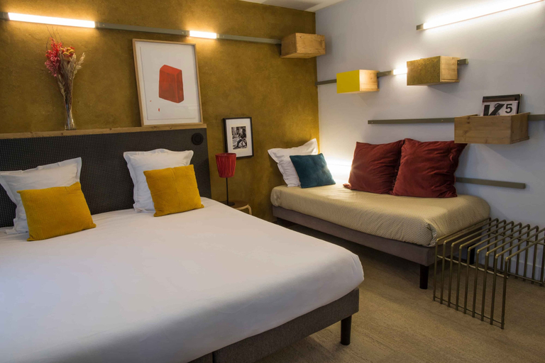 Bedroom 3, Hôtel La Nouvelle République & Hammam, Paris