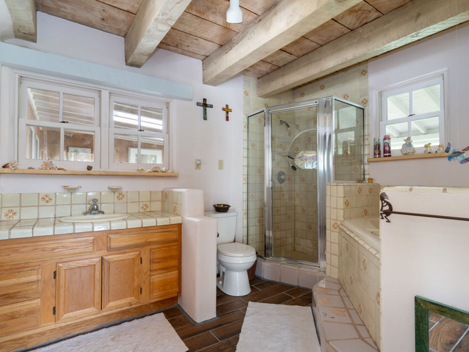Bathroom 3, Glorieta Mesa Retreat, Santa Fe