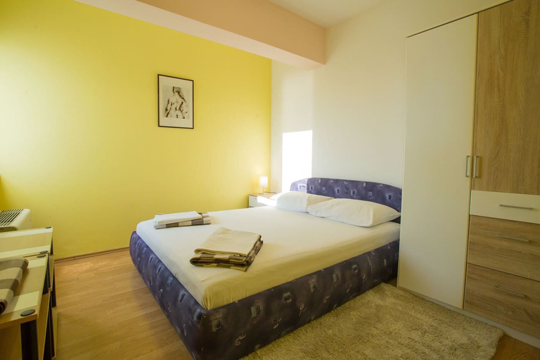 Bedroom 3, Aparthotel Pecic, Gradac