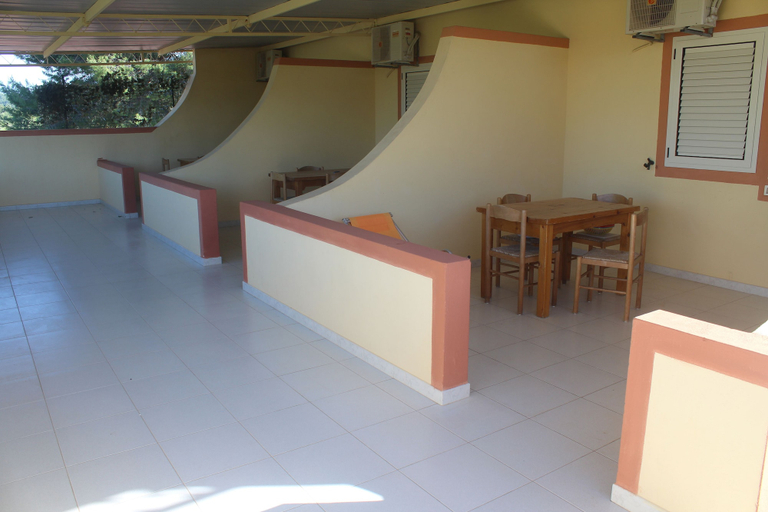 Others 4, Residence Giardino, Foggia