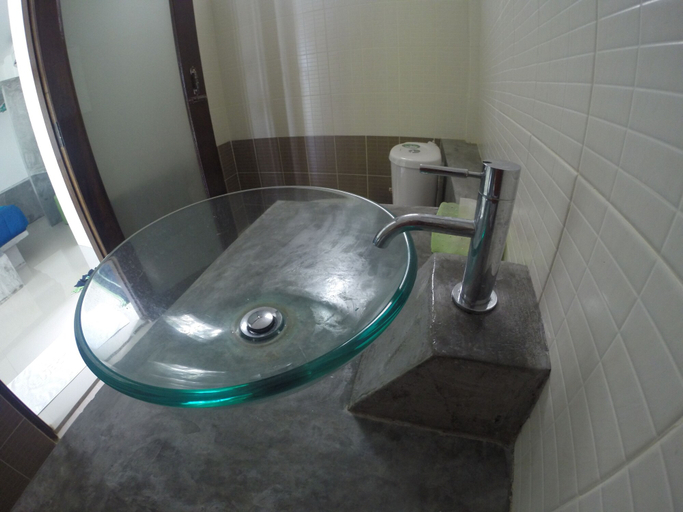 Bathroom 3, Moon Beach Resort, Ko Phangan