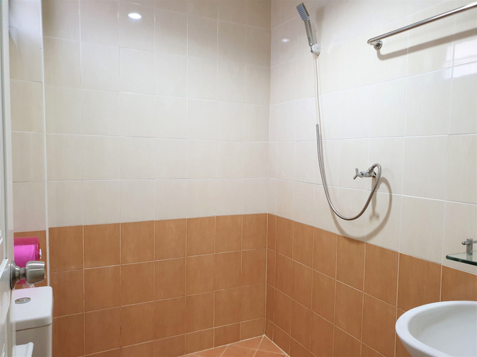 Bathroom 3, Sea Beach Koh Larn 2, Pattaya