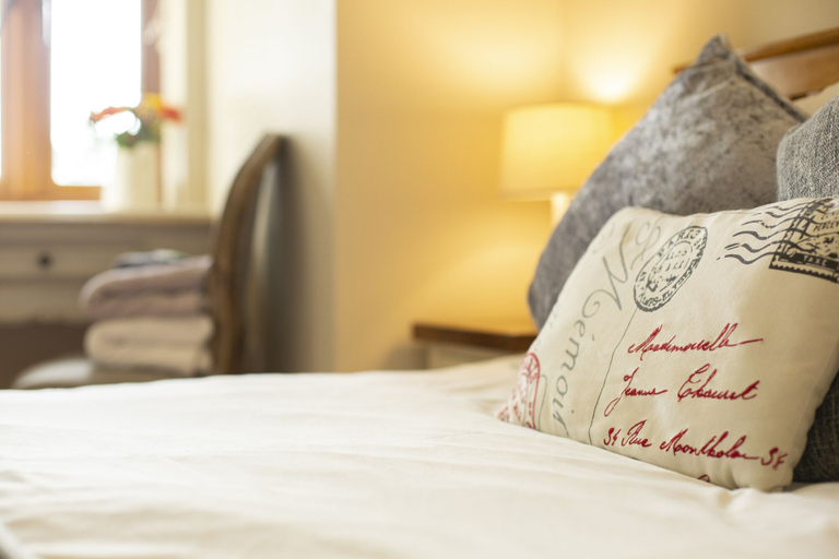 Bedroom 2, Hillcroft Self Catering, North Somerset