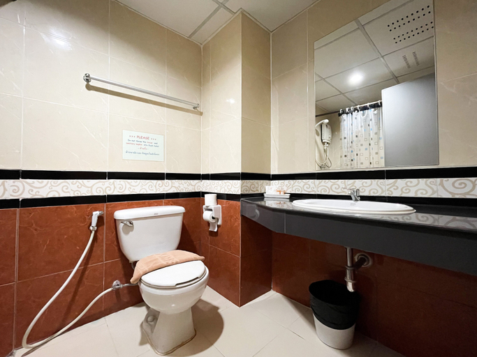 Bathroom 4, The Dome Residence, Muang Chiang Mai