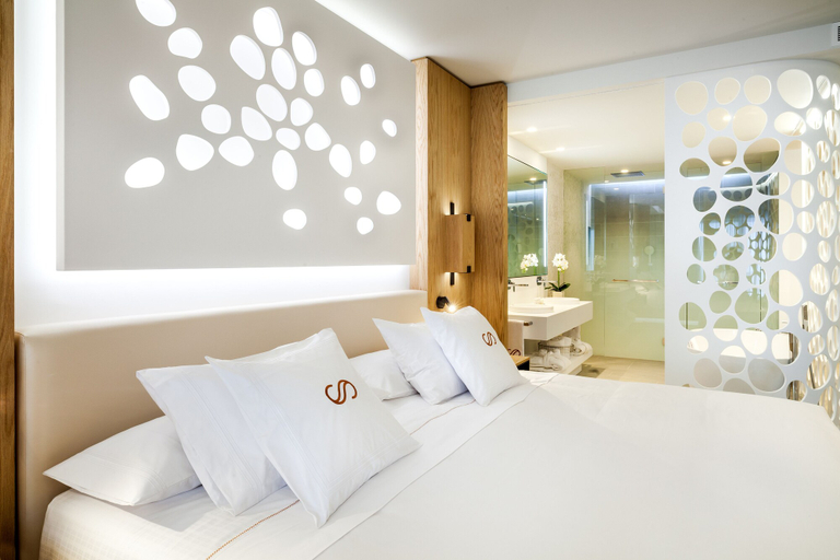 Bedroom 3, Royal Hideaway Corales Beach, part of Barceló Hotel Group - Adults Only, Santa Cruz de Tenerife