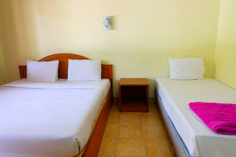 Bedroom 2, Techno Riverview Resort, Mueang Kamphaeng Phet
