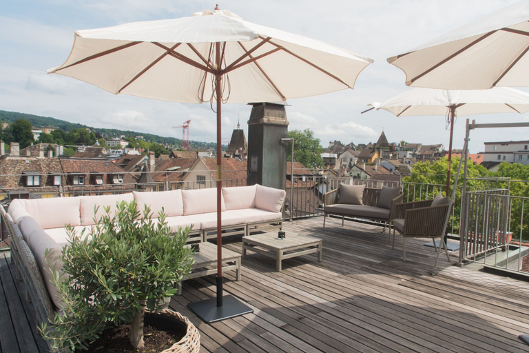 Others 5, Airhome Limmatquai River View Apartment, Zürich