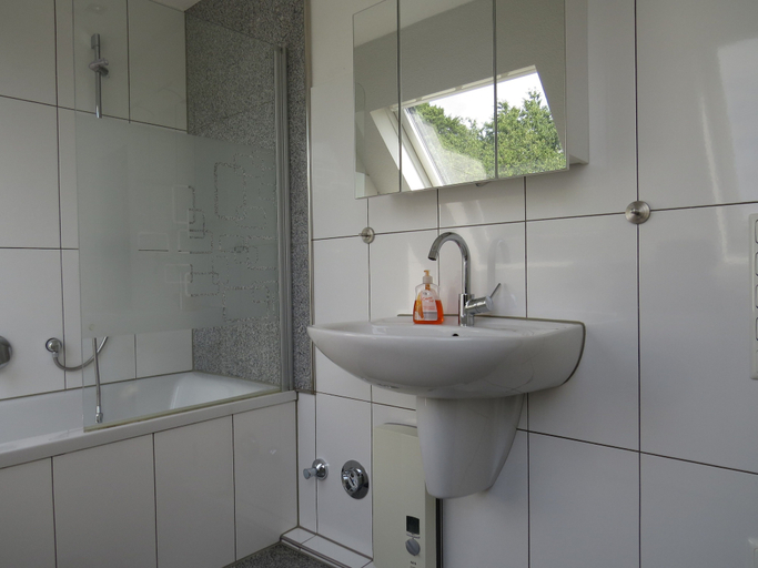 Bathroom 4, Reiners Alm, Essen