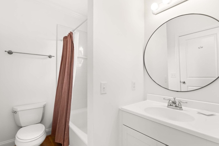 Bathroom 3, Mimosa Manor, Chatham