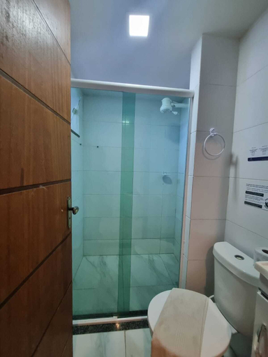Bathroom 5, Terra Nova Cabo Frio Front Beach, Cabo Frio
