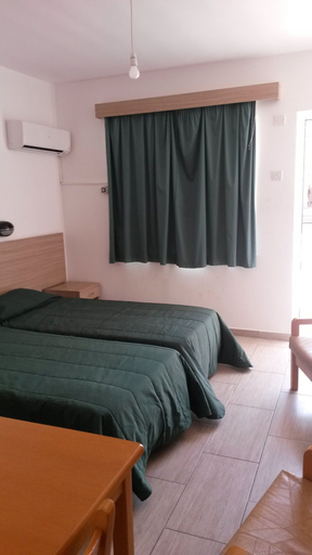 Bedroom 3, Pavlinia Hotel Apartments
